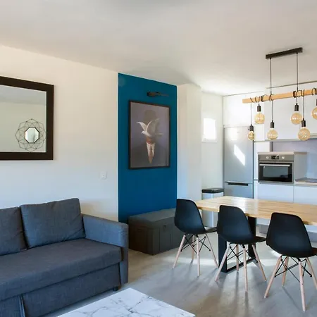 La Chica De La Perla Appartement